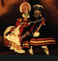 படிமம்:Kathakali.jpg