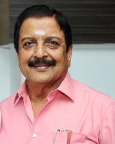 படிமம்:Sivakumar in 2016.jpg