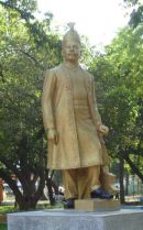 படிமம்:RajaofPanagal.jpg